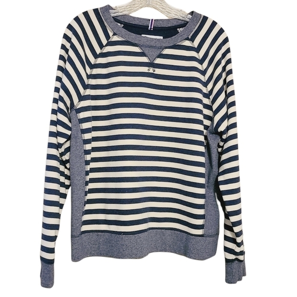 Champion | Women's Raglan Striped Crewneck Sweatshirt (Size Large) - Picture 1 of 10